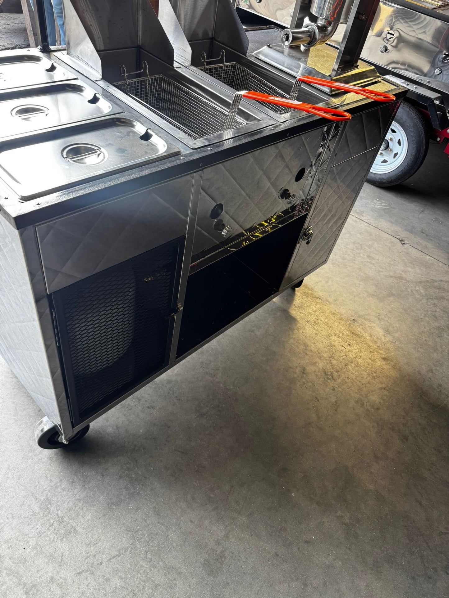 Churro cart with double deep fryer & Screen Guard