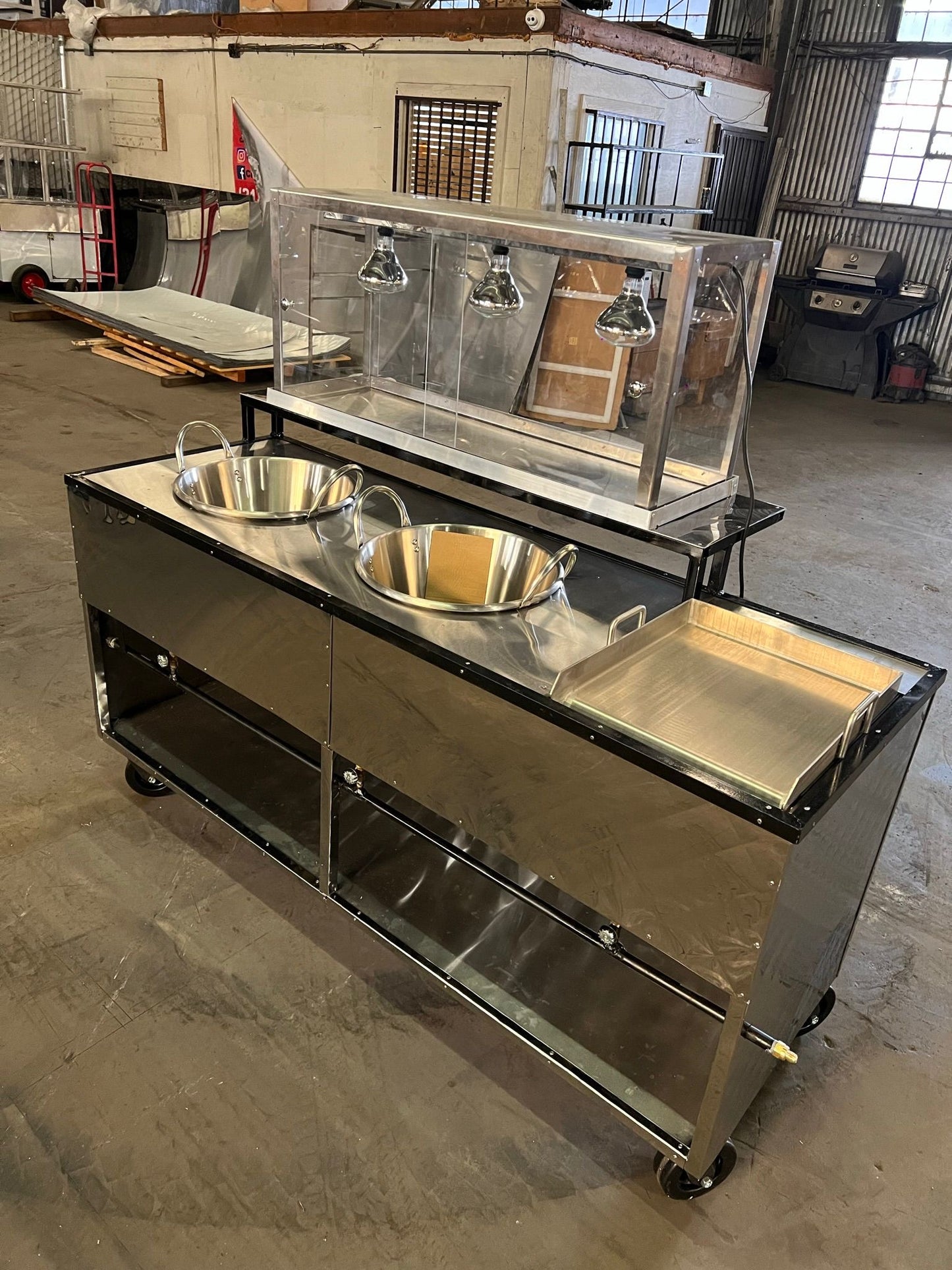 Chicken Deep Frying Cart with Food Display