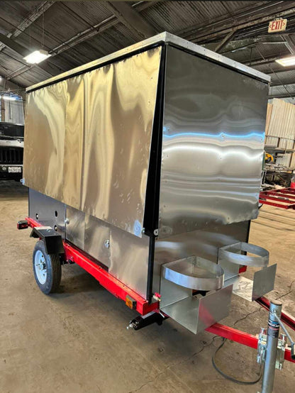Multifunctional cooking trailer with roof and side metal covers